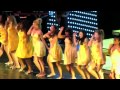 Glee Live: Halo/ Walking on Sunshine 