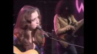 Bonnie Raitt - Too Long At The Fair (Old Grey Whistle Test Vol. 1)