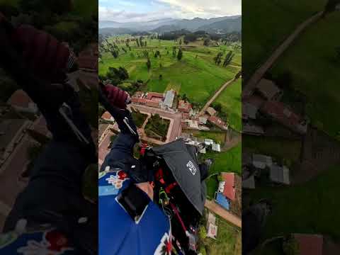 volando parapente boyacá colombia / santa rosa de viterbo / tobasia