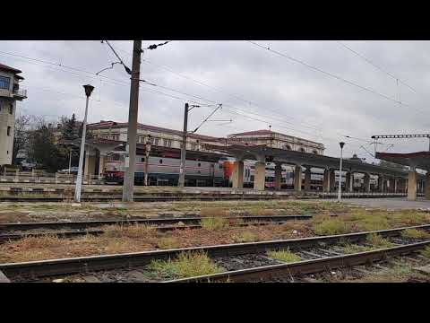 Tren regio 5012 pleaca din Ploiesti Sud