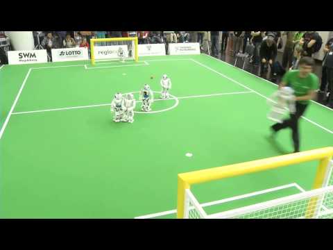 Robocup German Open 2013: Nao-Team HTWK vs RoboEireann 1st Half