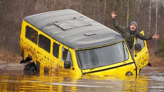 Утопили Буханку на БЕЗДОРОЖЬЕ! Как вытащить автомобиль из воды?