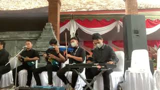 Download lagu Pingal - Keroncong Flamboyan (Piano Cam) mp3