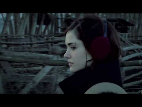 MONOAEREO - HOMBRE DE FUNDO [HD]