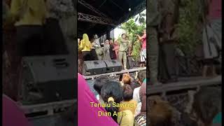 Download lagu 'Terlalu Sayang - Dian Anic' mp3 Download lagu 'Terlalu Sayang - Dian Anic' mp3