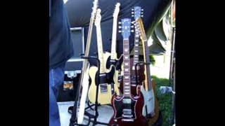 Los Lobos - The Neighborhood