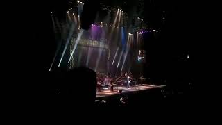 08 Feb 2013   Barry Gibb   Kilburn Towers   Sydney