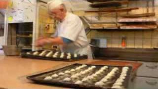 preview picture of video 'Maître Serge Bediou, Chocolatier'