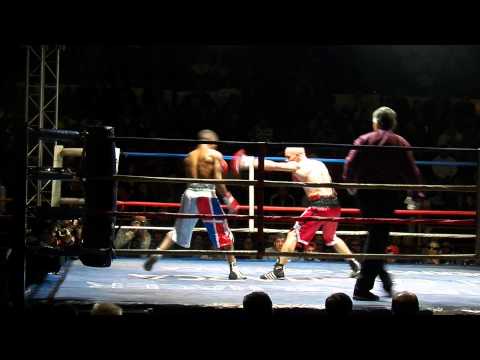 Lucas Báez vs. Diego Pichardo, round 10