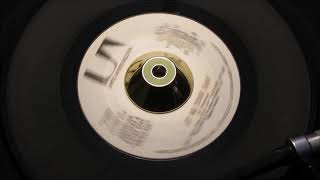 Cornelius Brothers And Sister Rose - Let Me Down Easy - UNITED ARTISTS: 208 DJ