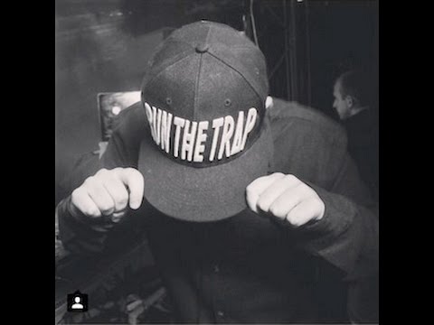 Dj NikoO - RUUN THE TRAAP
