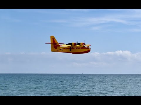 Canadair CL-215 - Konstruktion Heinrich Gelver - FMT - RC Plane