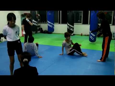 HERO’z キック ボクシング 姫路 女性会員様の護身術 格闘技