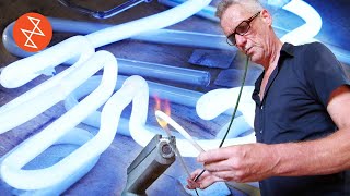 How Neon Lights Are Made | Où se trouve: Atelier Neon Family