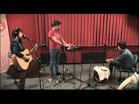 Studio Brussel: Love Like Birds - Heavy Haert