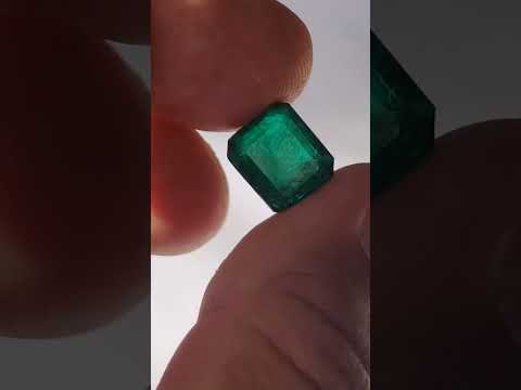 Natural Emerald 6.09 carat