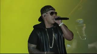 Ella Me Levanto Live - Daddy Yankee