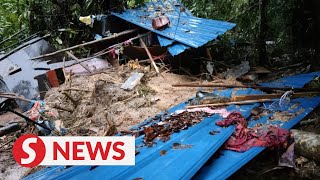 Download lagu Man loses pregnant wife and two daughters in Penampang landslide mp3 Download lagu Man loses pregnant wife and two daughters in Penampang landslide mp3