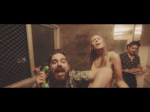 AMANDA CORONHA feat. ATITUDE 67 - PÓ PARÁ