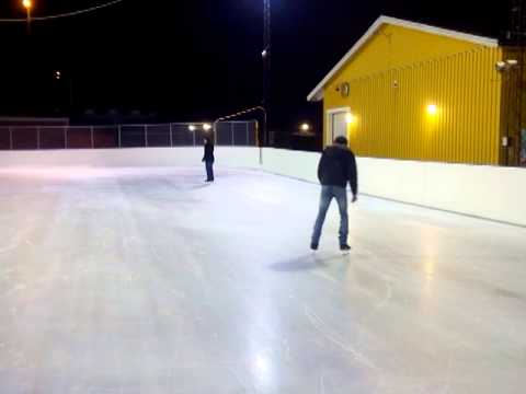 Ice Skating - Pavan, Lavinia, Yama