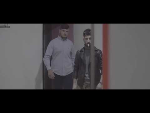 Simone Amato - Sti mamme chiagnene (Official Video)