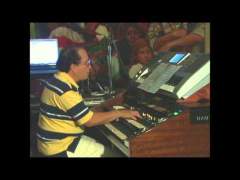 SERGIO PEREZ 1 & 2 PLAYS MONTAÑAS dos organistas juntos, Two organist together