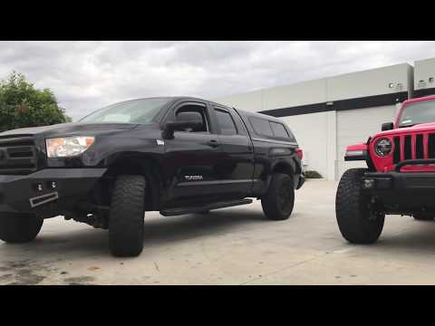 Toyota Tundra Smittybilt M1 Bumpers Led Lights & Winch