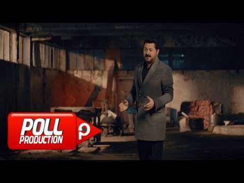 SERKAN KAYA - BU ŞEHRİN GECELERİ - OFFICIAL VIDEO - (Ahmet Selçuk İlkan - Unutulmayan Şarkılar)