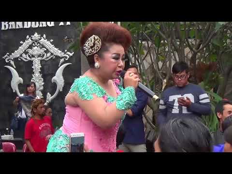 BUNGSU BANDUNG MEDLEY TALAK TILU MOBIL BUTUT BOHONG AH