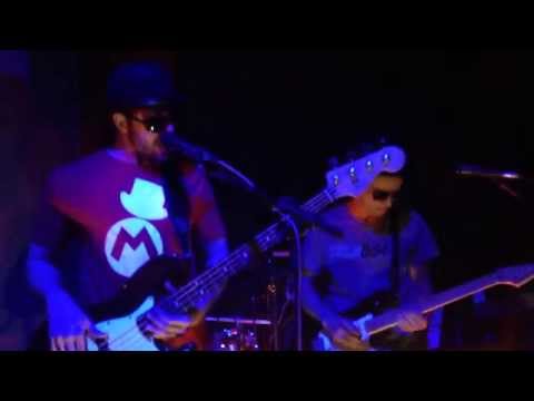 Banda Chapeleiro Maluco