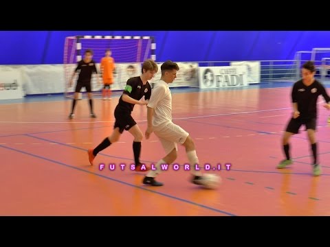 25/4/17 Torneo delle Regioni : Lombardia - Campania,highlights - Giovanissimi , futsal
