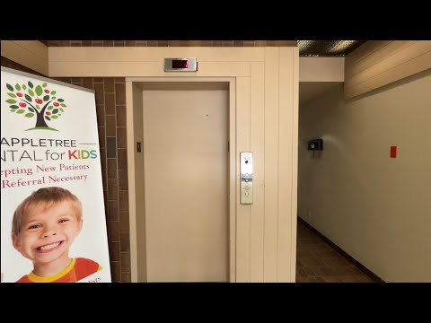 Newly Modernized Dover Elevator in an Officr Building in North York Toronto 8/29/2024