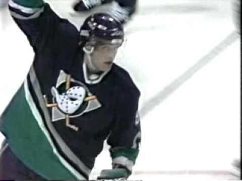 Paul Kariya 4 Points 4/7/96