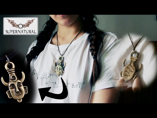 Vídeo relacionado con Licsaliwe Collar con colgante sobrenatural de Dean Winchester, amuleto de bronce, joyería demoníaca para fanáticos, colección
