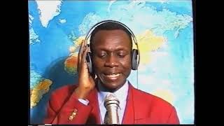 Charles Mombaya  Il ny a point de Dieu comme Jésus