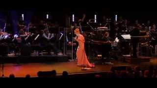Paloma Faith   Let Me Down Easy   Barbican