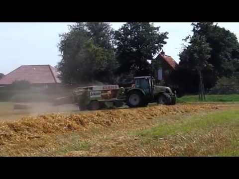 Strohpressen mit Claas