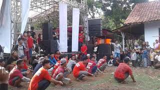 Download lagu GGS VS PGDK KOPYOR - Tiada guna live at jumpa fans GATRA FM mp3