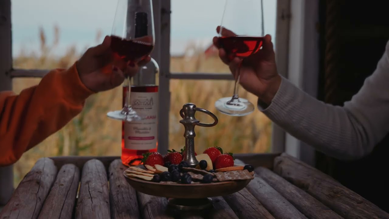 Mansikkamaa roseeviini