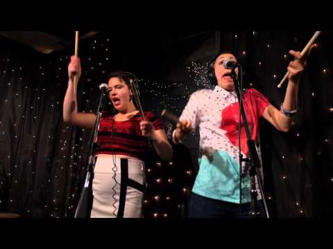tUnE-yArDs - Water Fountain (Live on KEXP)