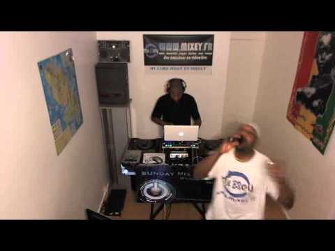 Dj Gil's @ Sunday Mix Party avec My Lord Jeggy