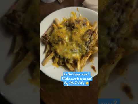 Me N Ed’s Restaurant 🤤😍