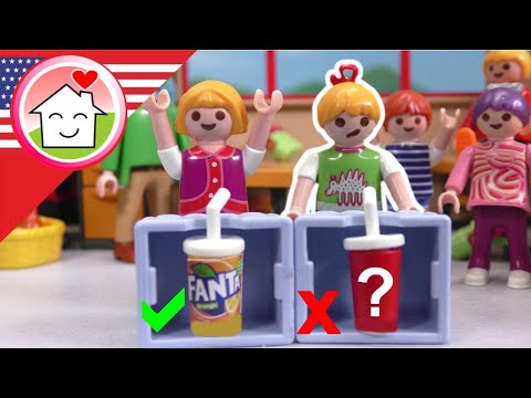 Playmobil English Don’t Pick the Wrong Drink - The Hauser Family