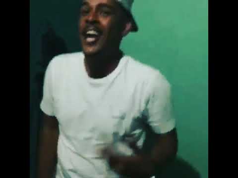 TCHUNAY...(Tô dizendo, tu não tá  ouvindo)