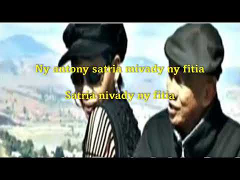 MIVADY NY FITIA (Bessa et Lola)- Karaoké