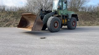 Купить фронтальный погрузчик Komatsu WA270 - Изображение 4 | Machineryline MD Фронтальный погрузчик Komatsu WA270 | Изображение 4 - Machineryline