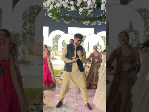 9:45 #dance #exploredance #wedding #exploredancepage #bollywood #bollywooddance
