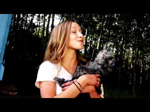 VLOG #1 - Megan Nowlan Says Thanks & Meet Her Dog