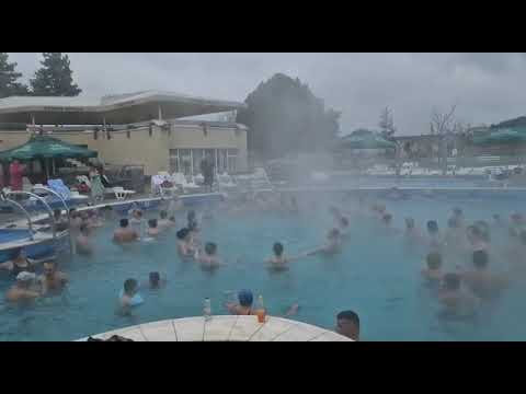 Hora Unirii la Ștrandul Apollo-Băile Felix!