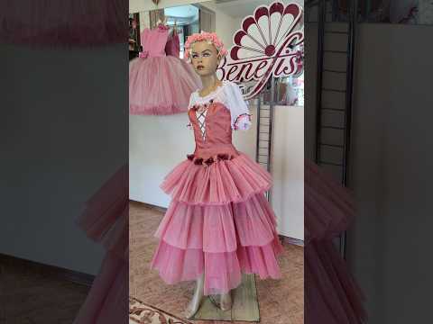 Peasant costume -pas de deux 1 act P 0506D - video 2